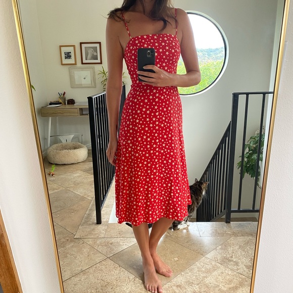 HVN Dresses & Skirts - HVN Nora midi silk dress red white stars sz 2